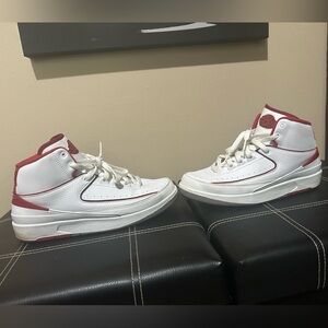 Jordan Retro 2 Chicago Home (2014)